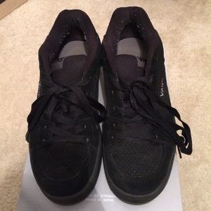 Black Vans Shoes