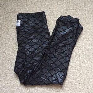 Zions Den black mermaid leggings
