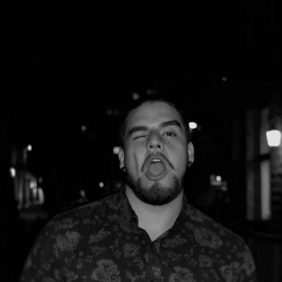 Meet your Posher, Renzo luis - Picture 1 of 1