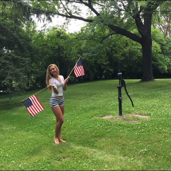 Meet your Posher, Madeleine