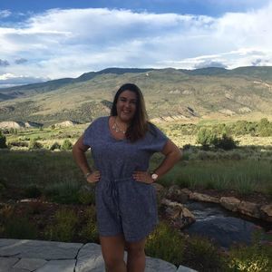 Meet your Posher, Alyssa