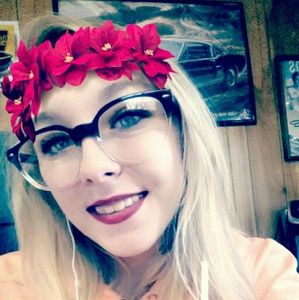 Meet your Posher, Summer