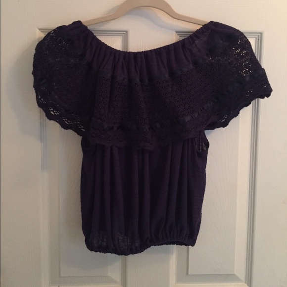 FREE PEOPLE Off the Shoulder Navy lace top