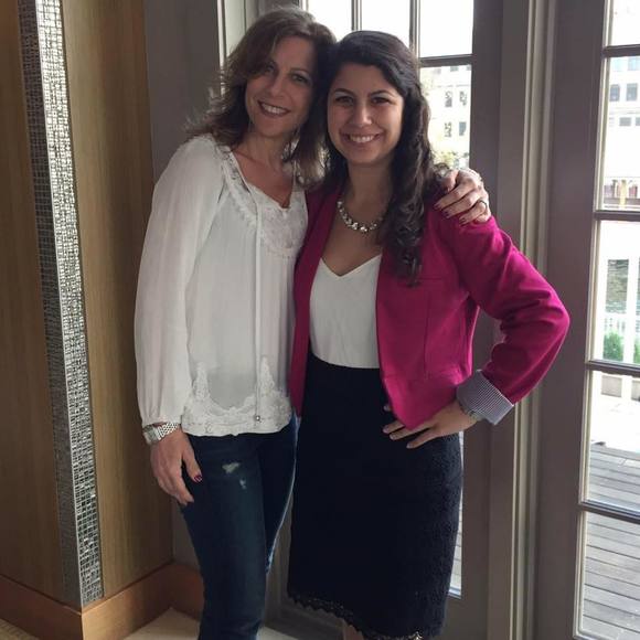 Meet your Posher, Gianna - Picture 1 of 1