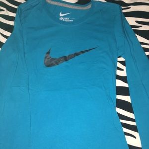 Nike long sleeve shirt! Slim fit! SIZE:XS