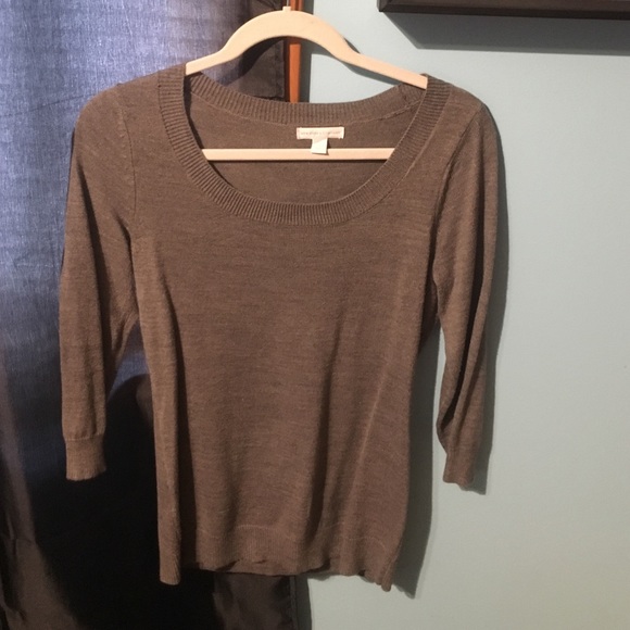 Gray sweater