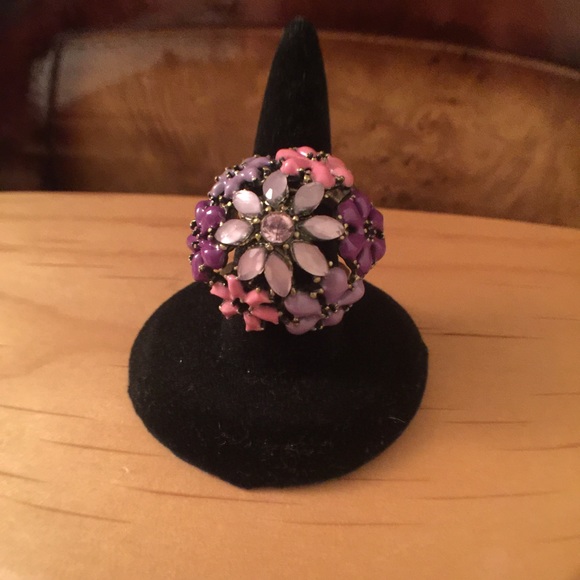 flower ring - Picture 2 of 2