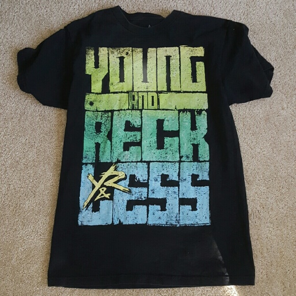 Mens young & reckless tee