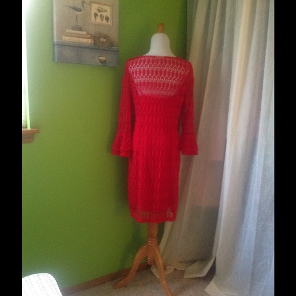 Red dress, slip lined. - Picture 2 of 2