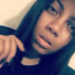 Meet your Posher, Ashlee