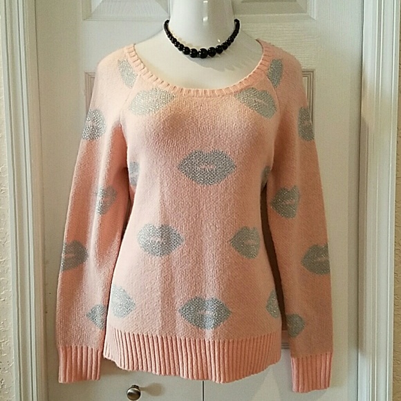 Torrid Silver lip print sweater plus size 0X