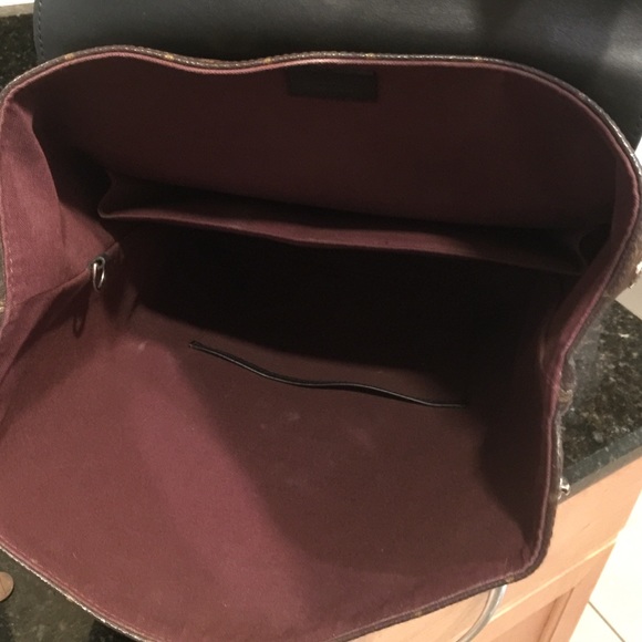 Louis Vuitton Backpack - Picture 4 of 4