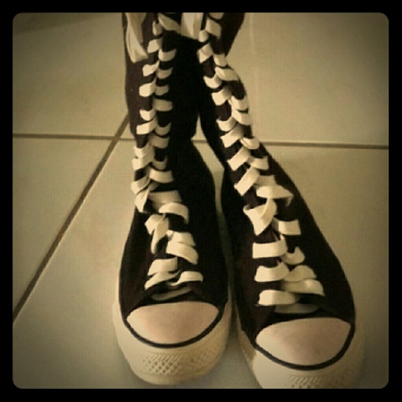 Boot style converse with back zipper