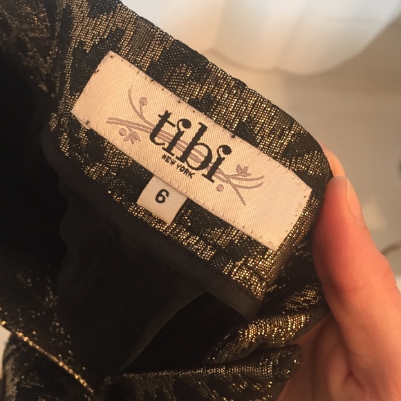 🎉host pick🎉 SOLD Tibi gold &black sz 6 pencil skirt - Picture 3 of 4