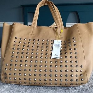 BCBGeneration camel purse