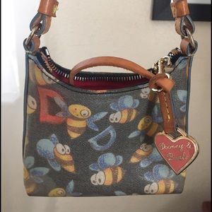 Dooney & Bourke bitsy BEE wristlet