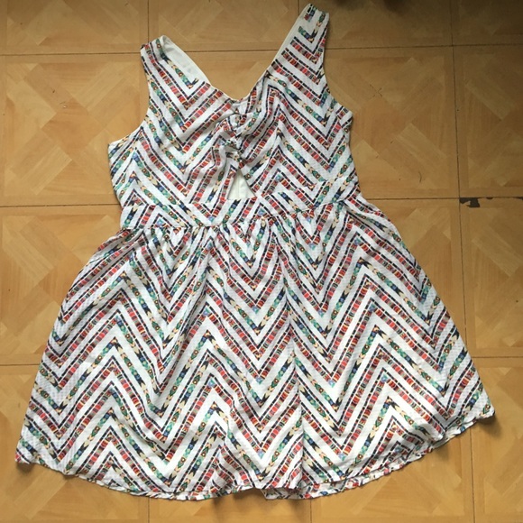 Forever21 v neck dress, never worn