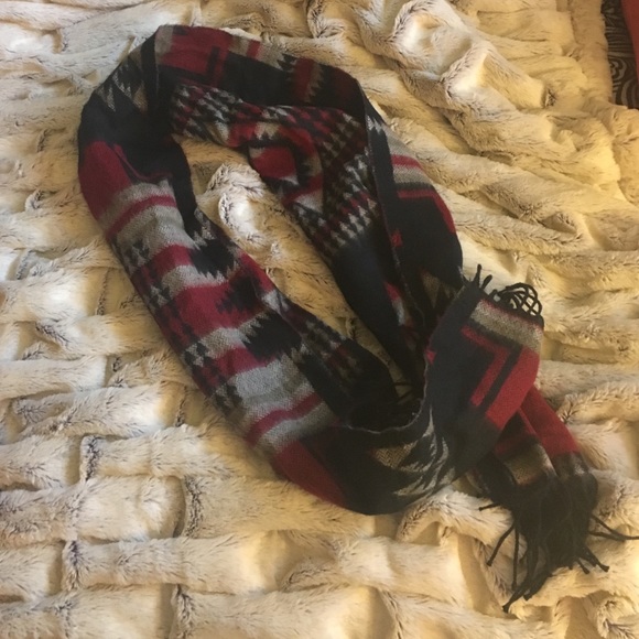 Scarves! - Picture 2 of 4