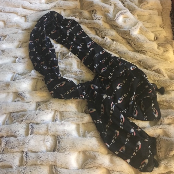 Scarves! - Picture 3 of 4