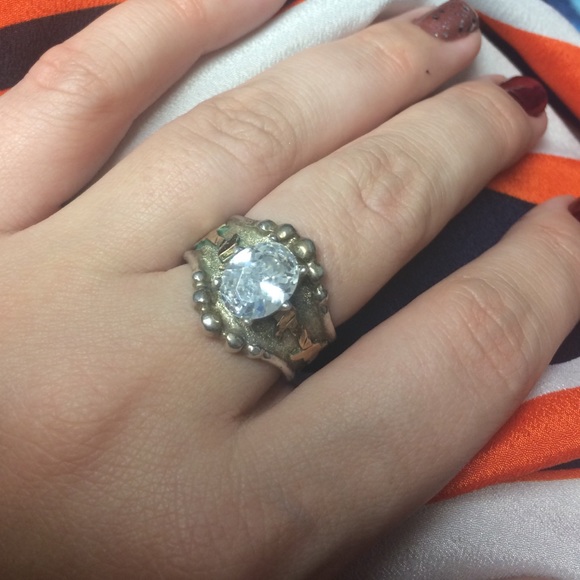 Hyo Silver barbed wire ring