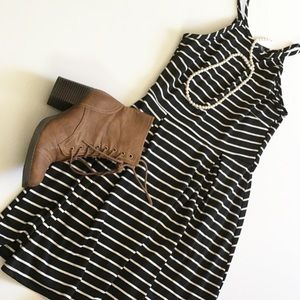 Cute skater dress 👗