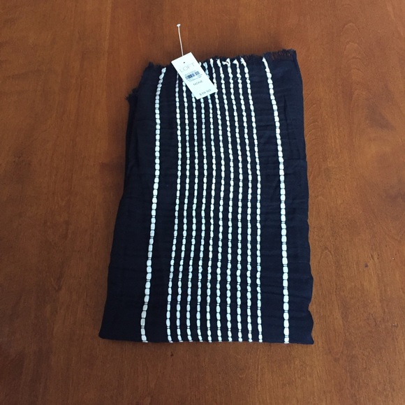 LOFT Scarf
