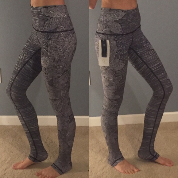 NWT💕Lululemon Dottie Tribe Wunder Under Leggings - Picture 4 of 8