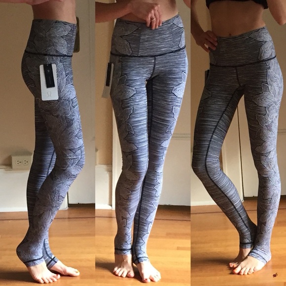 lululemon athletica Pants - NWT💕Lululemon Dottie Tribe Wunder Under Leggings