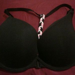 New! Victoria Secret Plunge Bra
