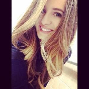 Meet your Posher, Yvette