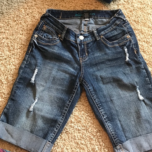Ariya Distressed Cut-off Bermuda Shorts