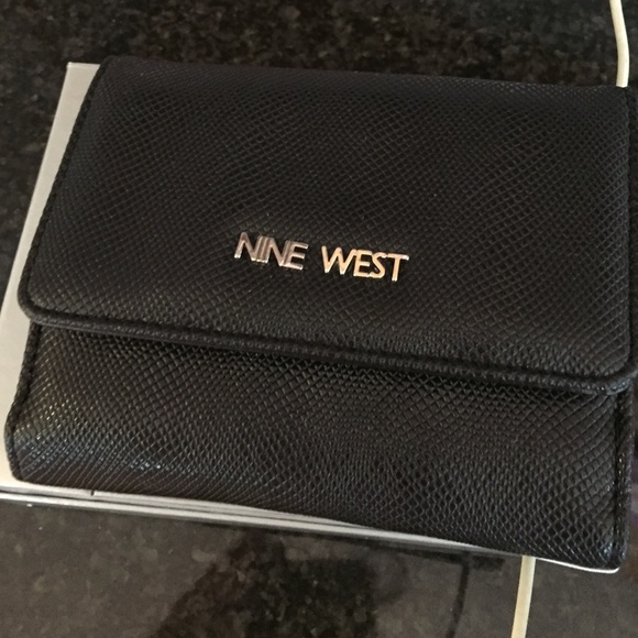 New Nine West black wallet