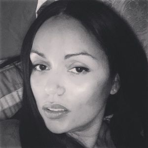 Meet your Posher, Natisha