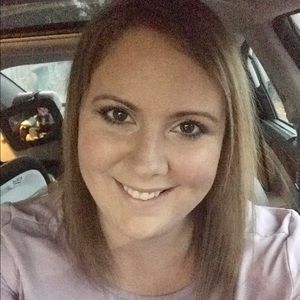 Meet your Posher, Dawn