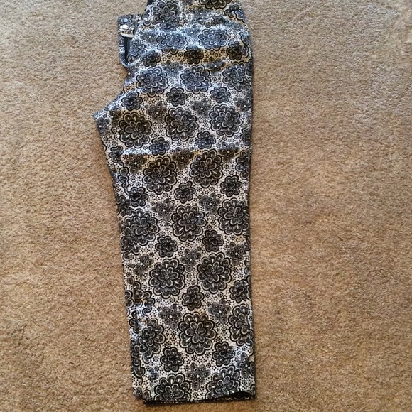 Crop pants