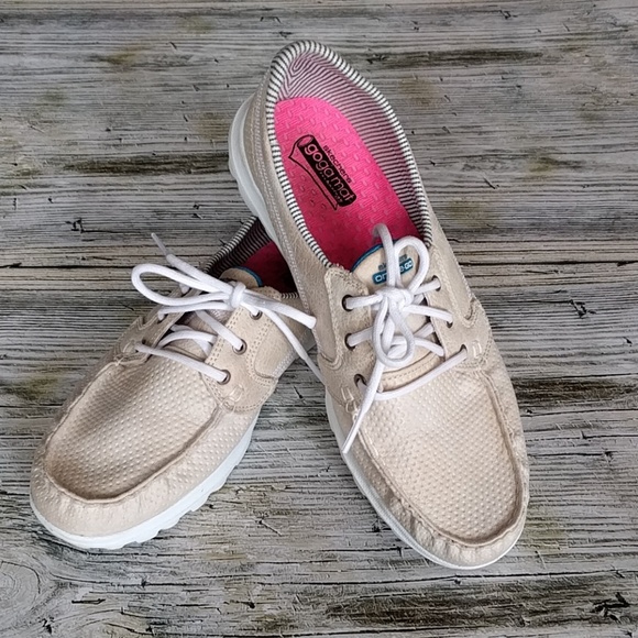 skechers on the go cruise