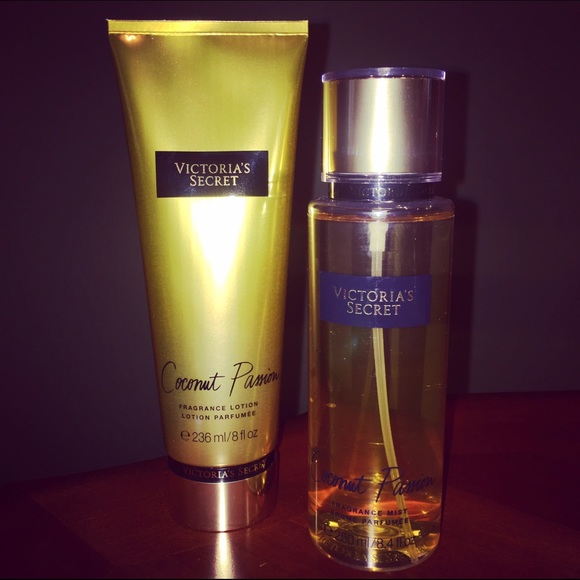 Victoria Secret Coconut Passion Mist and Lotion❤