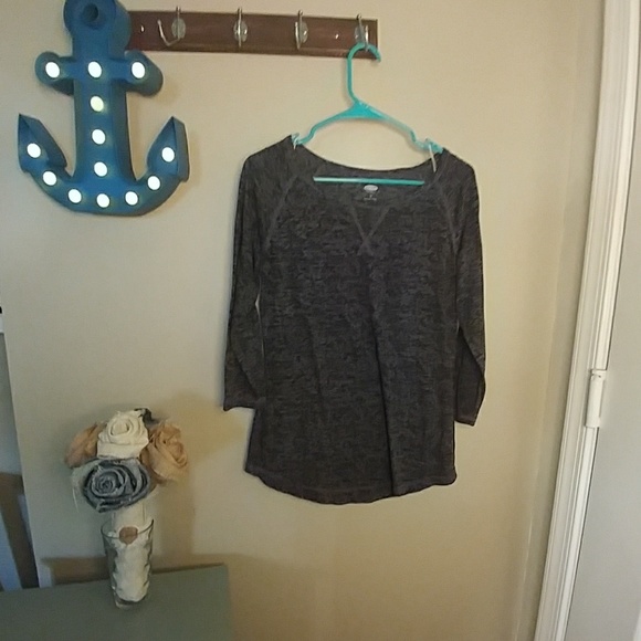 CLOSET CLOSING-Aug 31 Active 3/4 Sleeve Top
