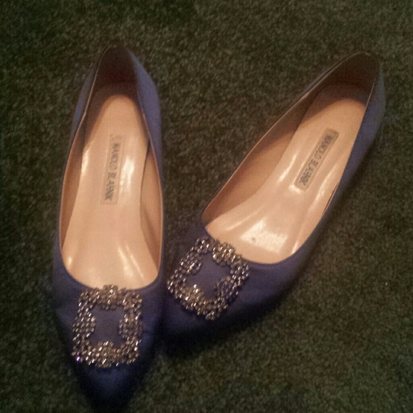 Manolo blahnik flats