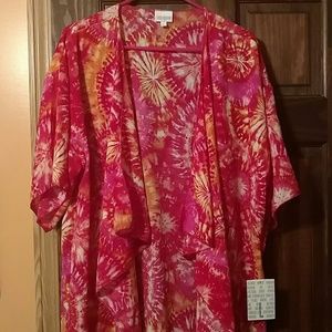 Lularoe Monroe kimono