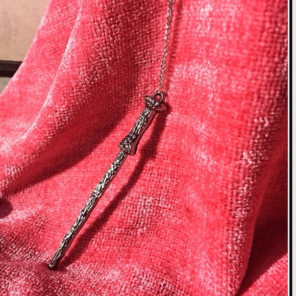 Whimsical Silver Harry Potter Wand Necklace (P2) - Picture 4 of 4