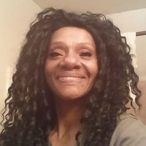 Meet your Posher, Deborah