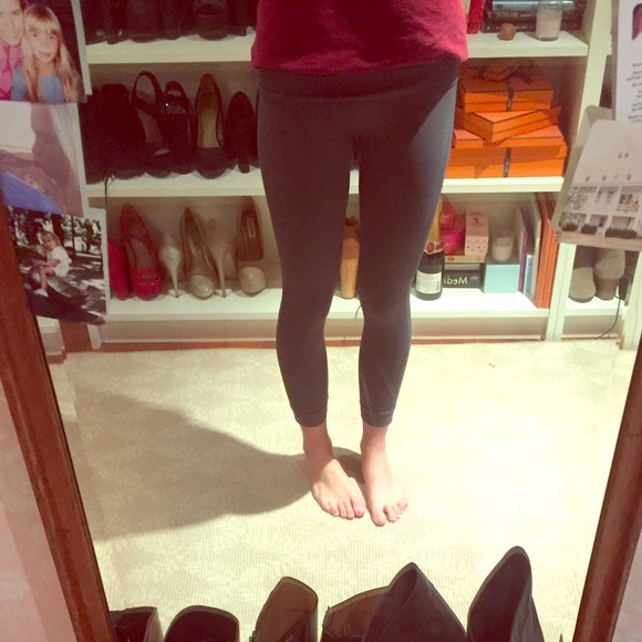Lululemon Zone In Crop