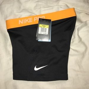 New black Nike spandex size S