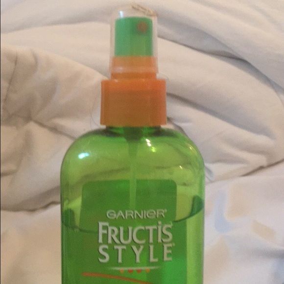 HAIR BUNDLE - Picture 2 of 3