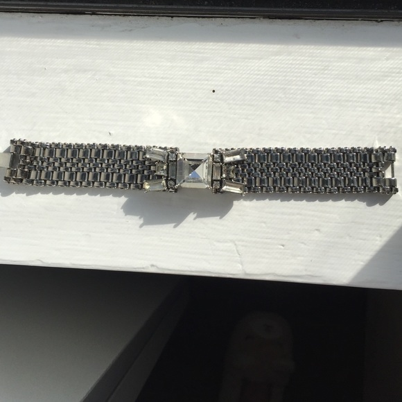 Ann Taylor crystal bracelet