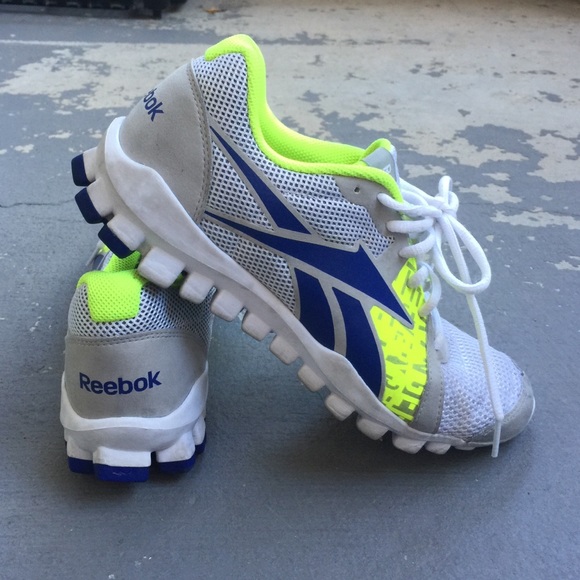 Reebok realflex running shoes