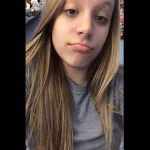 Meet your Posher, Katelyn