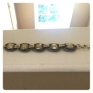 Gold chunky necklace