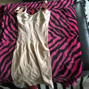 Spanx open bust full slip in size small